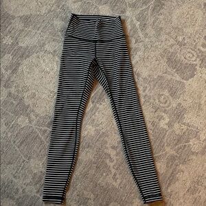 Lululemon Black & White Striped Leggings women size 4